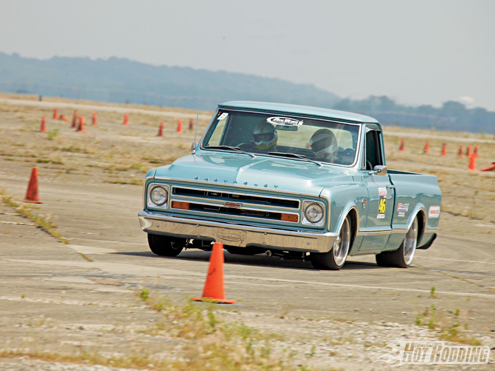 Chevrolet C-10 Custom Suburban