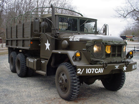 Kaiser-Jeep M35A1