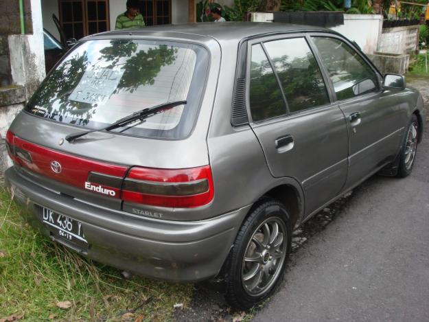 Toyota Starlet 13