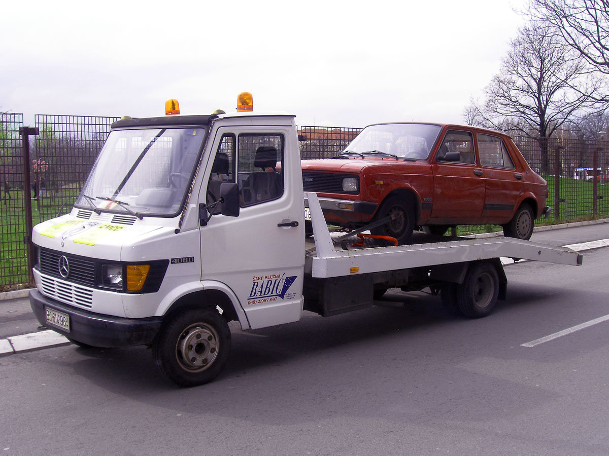 Mercedes-Benz Vario 408D