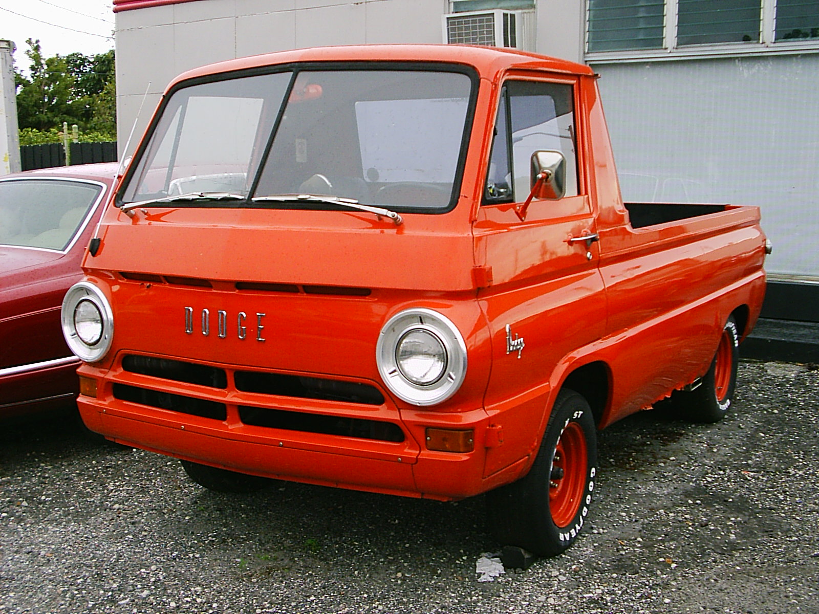 Dodge A 100