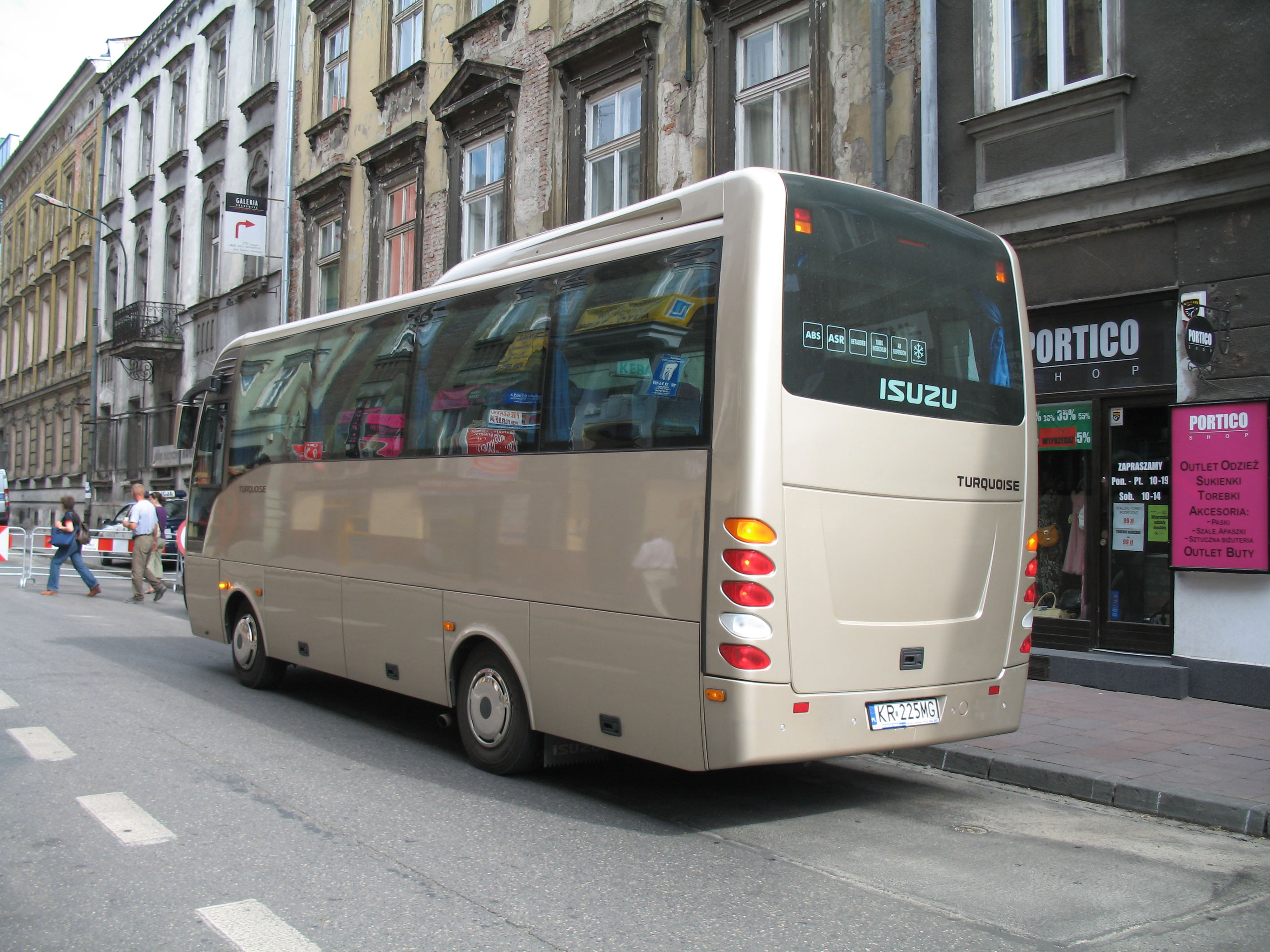 ISUZU Turquoise