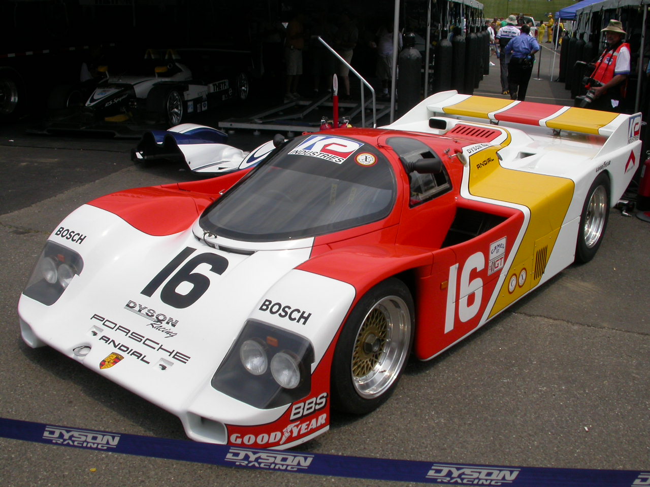 Porsche 962