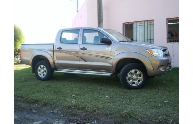 Toyota Hilux SW4 SRV