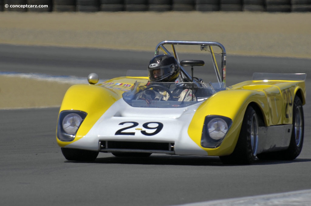 Lola T212