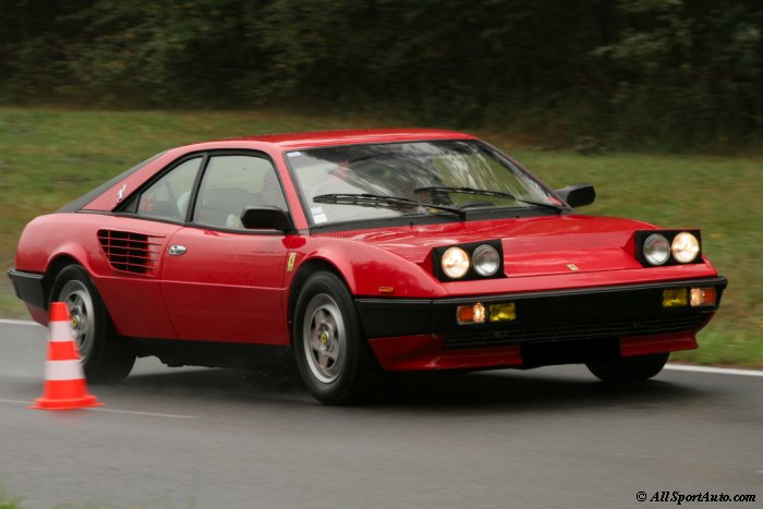 Ferrari Mondial 8