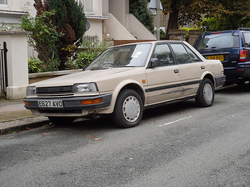 Nissan Bluebird Se Saloon