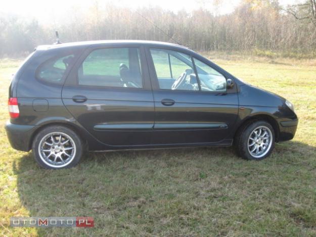 Renault Scenic 19 dCi