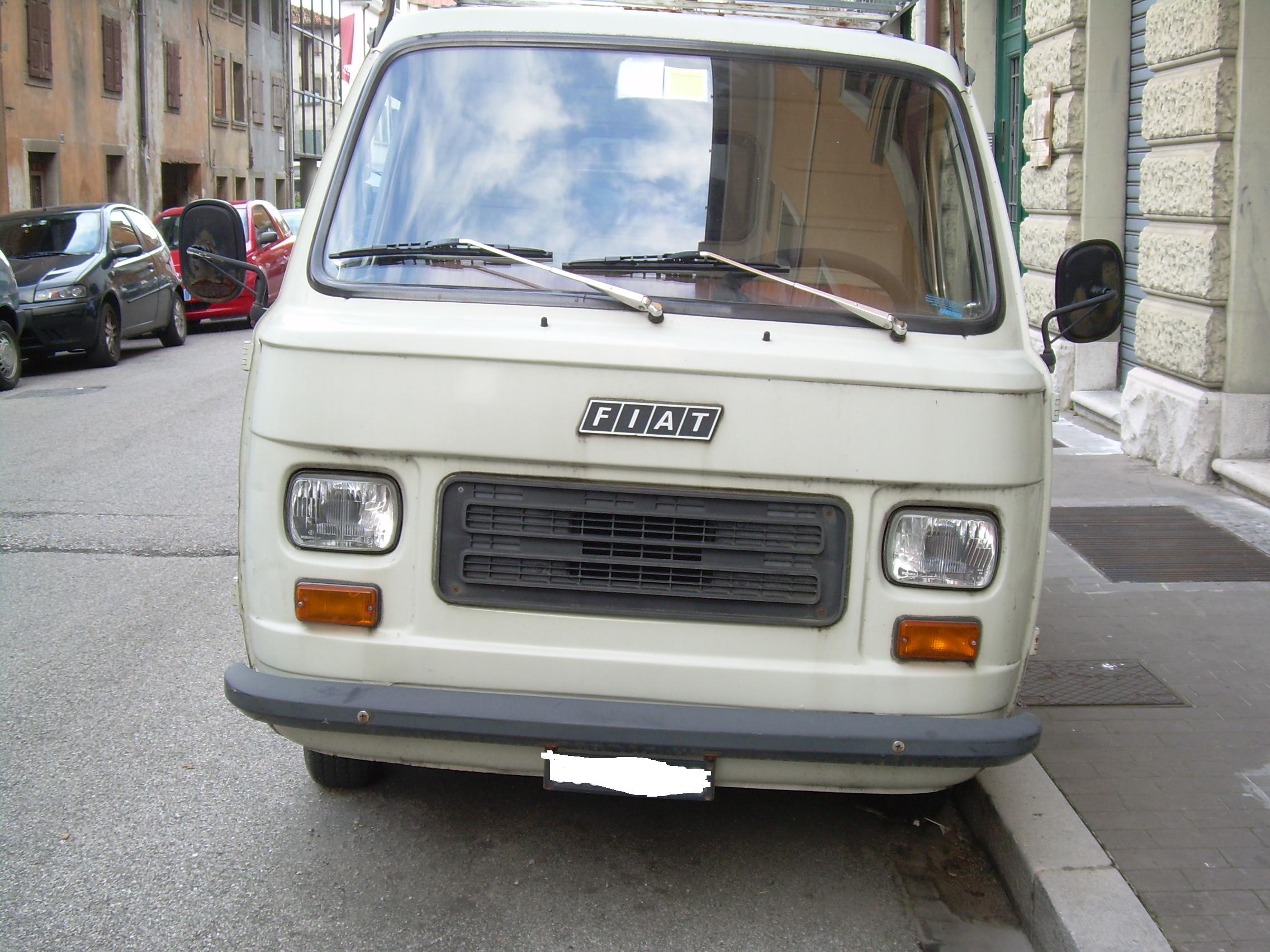 Fiat 900