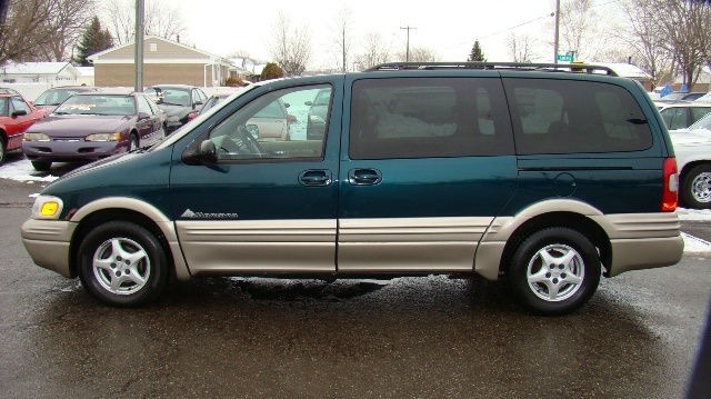 Pontiac Montana SE