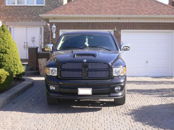 Dodge Ram 1500 Hemi Sport