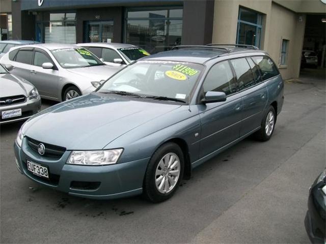 Holden Commodore Acclaim Wagon V6