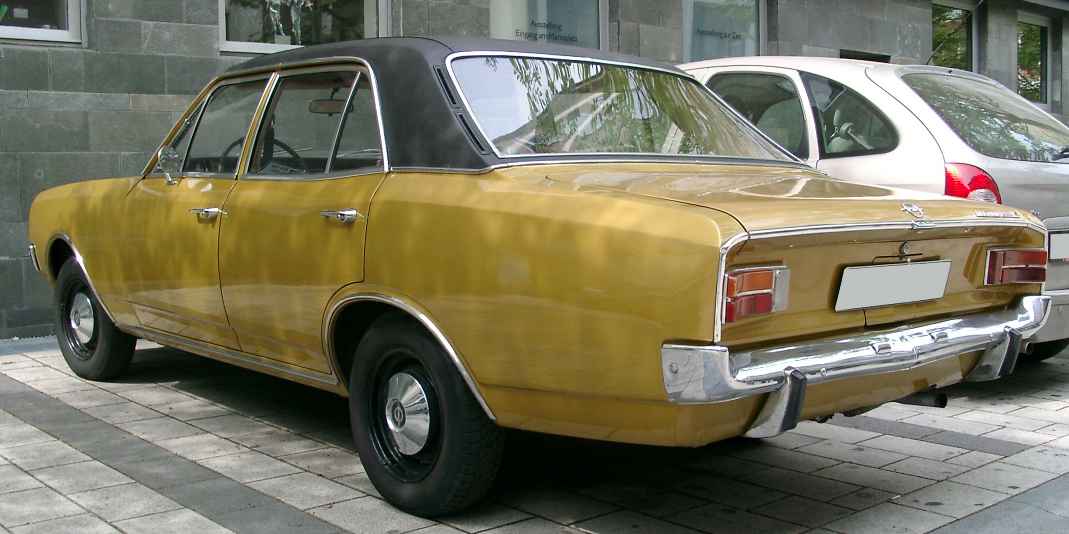 Opel Rekord 1200 Coupe