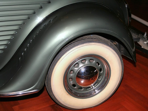 De Soto Airflow 2 Door Sedan