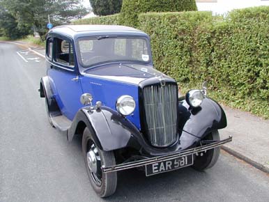 Morris Saloon-8