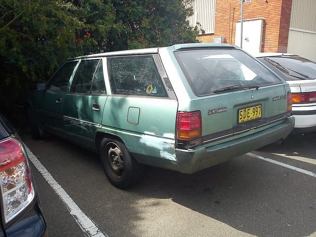 Mitsubishi Magna GLX Wagon