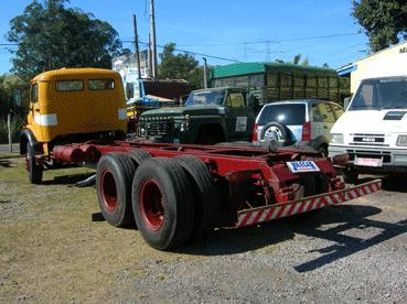 Mercedes-Benz 2219