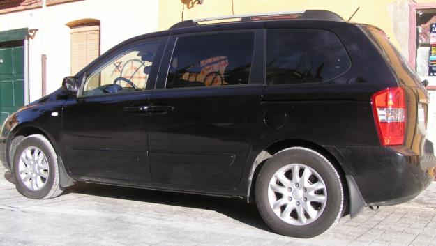 Kia Carnival EX