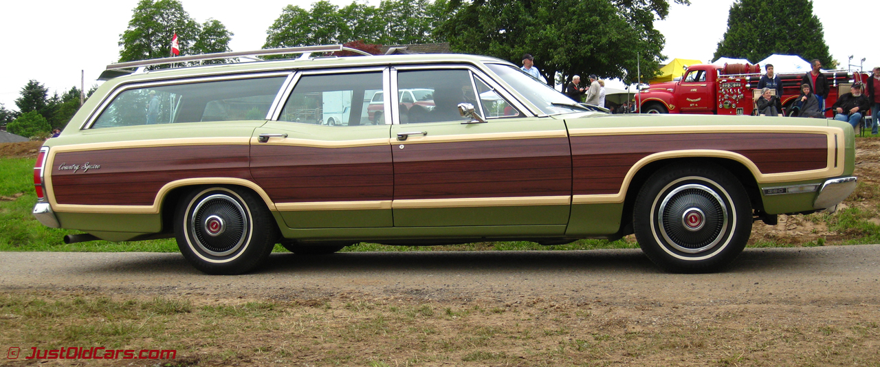 Ford LTD wagon