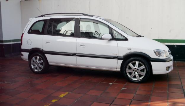 Chevrolet Zafira Elite 20