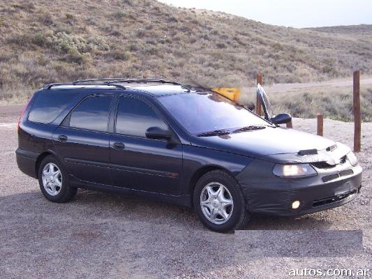 Renault Laguna Nevada