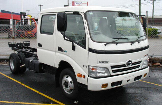 Hino 300