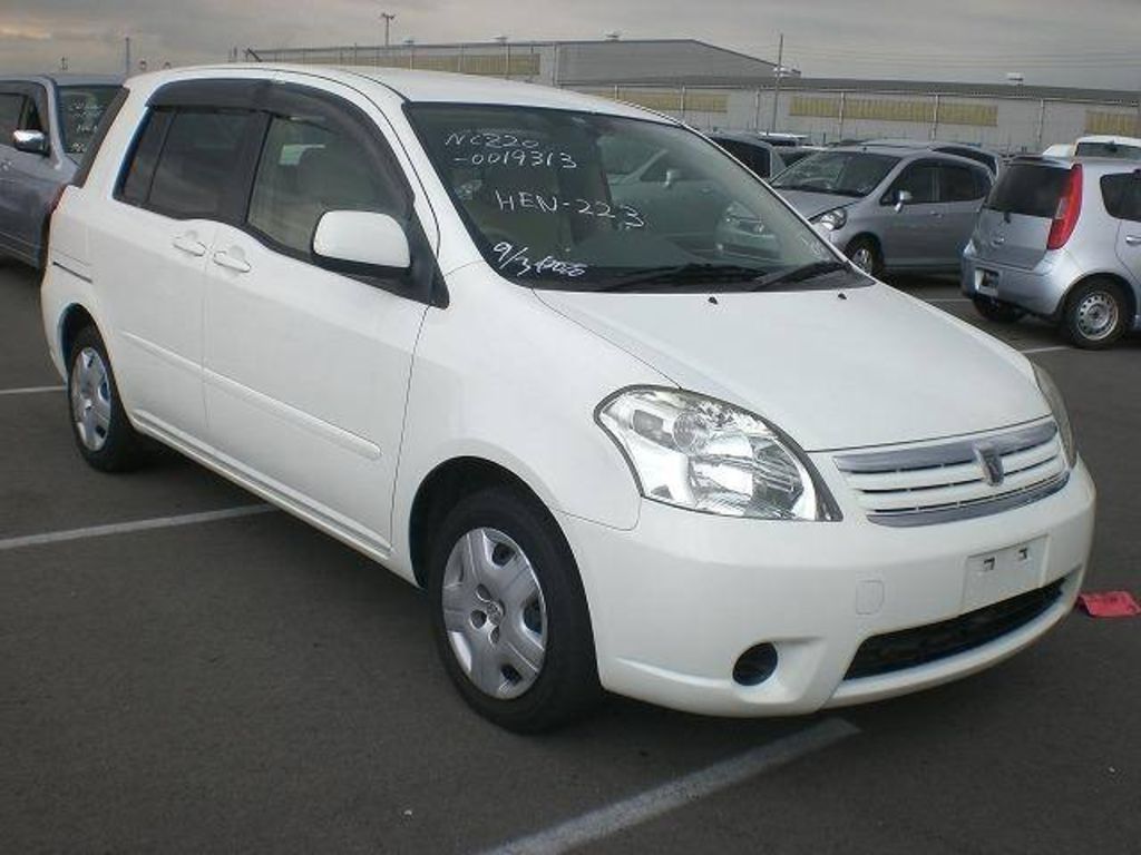 Toyota Raum