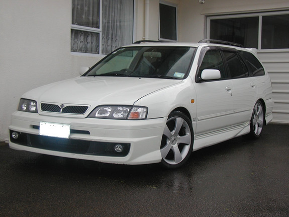 Nissan Primera Camino 18Ci