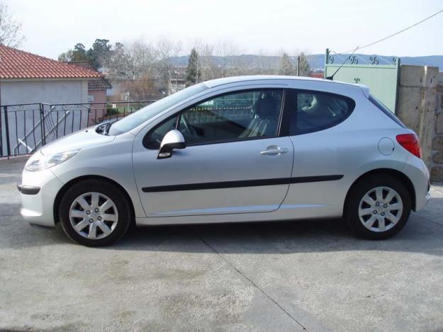 Peugeot 207 Comercial