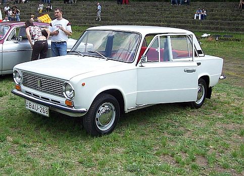 Lada 21013