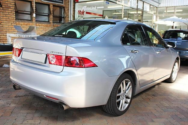 Honda Accord 24 EX