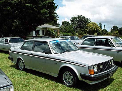 Volvo 242GT