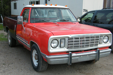 Dodge D-200 Ram