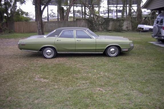 Dodge Monaco 4dr