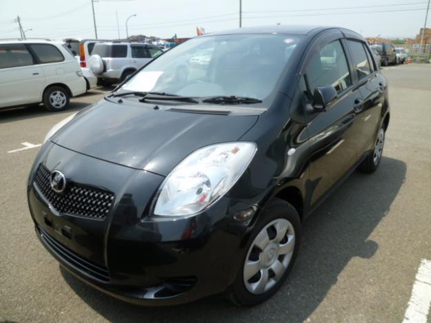 Toyota Vitz U