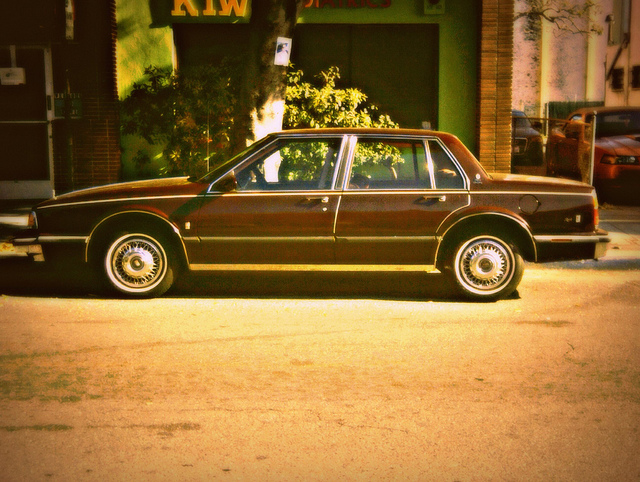 Oldsmobile Delta 88 Brougham