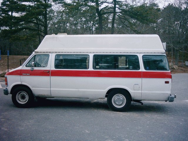 Dodge B350 van