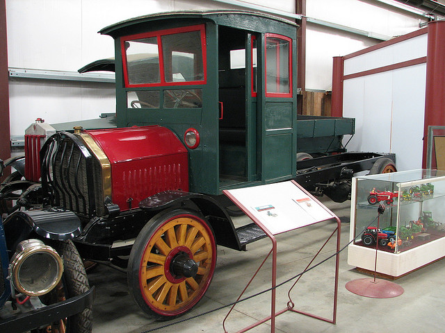 Old Reliable B 2 Ton Cab Chassis