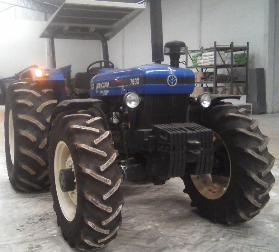 New Holland 7630