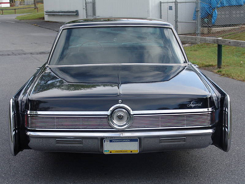Chrysler 77 Crown sedan
