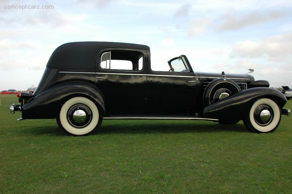 Cadillac Model 370D Fleetwood Imperial sedan