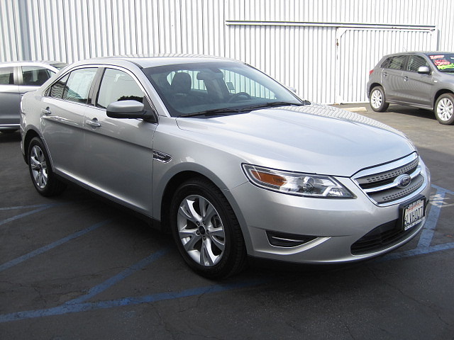 Ford Taurus CX