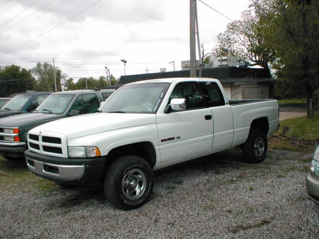 Dodge Ram 1500 SLT Quad Cab 4x4