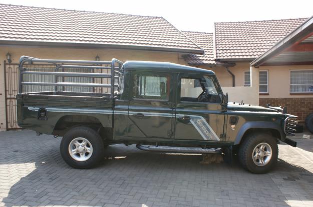 Land Rover Defender 130 pick-up