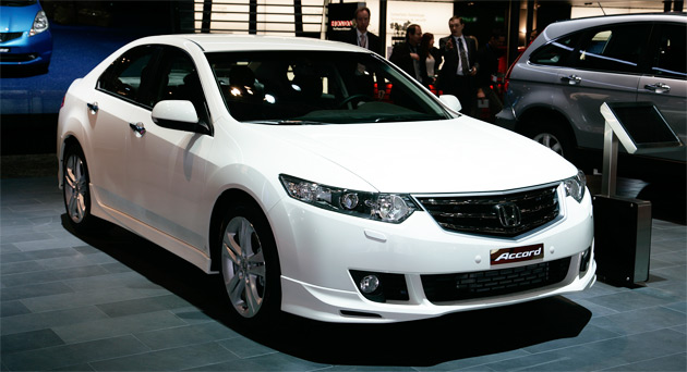 Honda Accord Euro 24