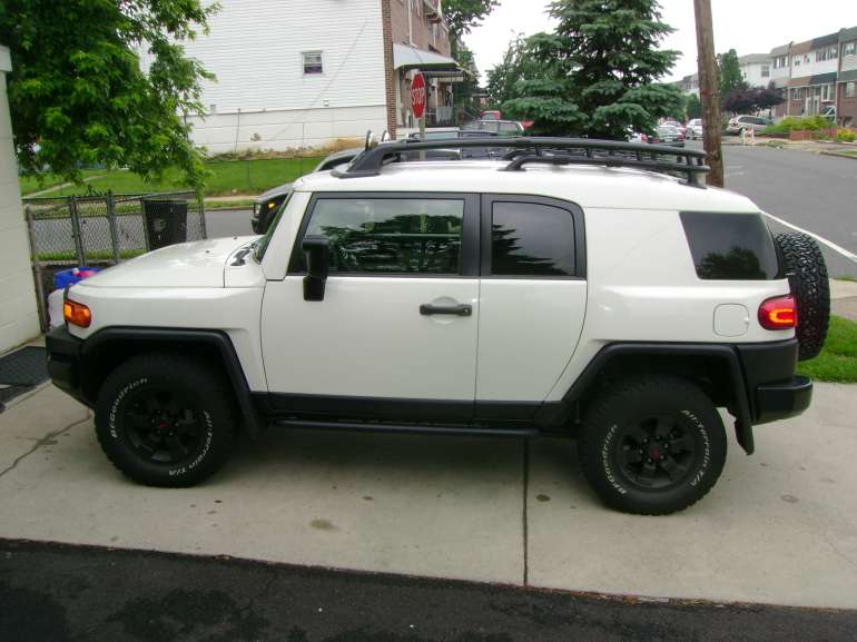 Toyota Fj Cruiser Limited Picture 10 Reviews News Specs Buy Car