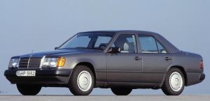 Mercedes-Benz 260 E