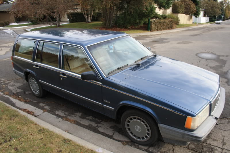 Volvo 740 GL Wagon