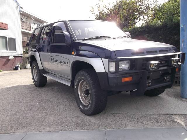 Nissan Terrano V6