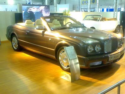 Bentley Azure Cabrio